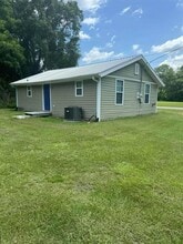 2959 Session Hill Ln in Blackshear, GA - Building Photo - Building Photo
