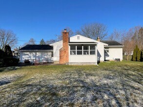 872 Orlando Ave SE in Grand Rapids, MI - Building Photo - Building Photo