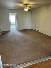 17 D Cambridge Cir in Manchester Township, NJ - Foto de edificio - Building Photo