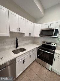 1719 Guilford Ave photo'