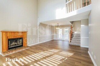 1237 Archwood Dr in Clarksville, TN - Building Photo - Building Photo