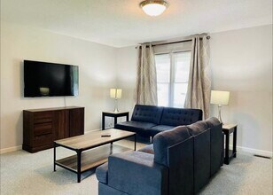 115 2nd St in Haw River, NC - Building Photo - Building Photo