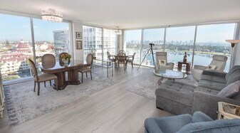 1730 Avenida Del Mundo in Coronado, CA - Building Photo