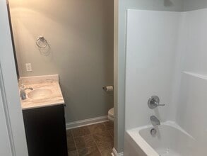 153 Spokane Ct in Bowling Green, KY - Building Photo - Building Photo