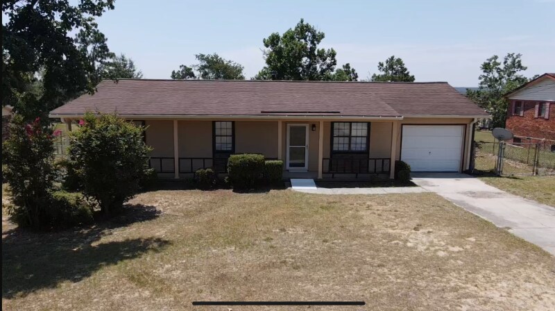 2562 Spirit Creek Rd in Hephzibah, GA - Building Photo