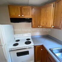 3319 Longfellow Ave in Minneapolis, MN - Building Photo