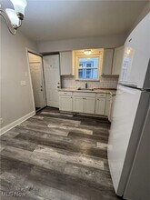 975 Berwin St in Akron, OH - Building Photo - Building Photo