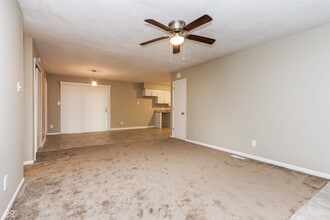 3223 Southwest Dr in Indianapolis, IN - Building Photo - Building Photo
