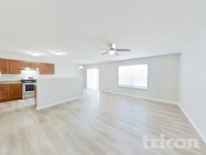 7516 Pipestone Dr in Indianapolis, IN - Building Photo - Building Photo