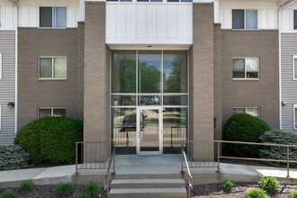 Trails Edge Apartments LLC in Faribault, MN - Foto de edificio - Building Photo