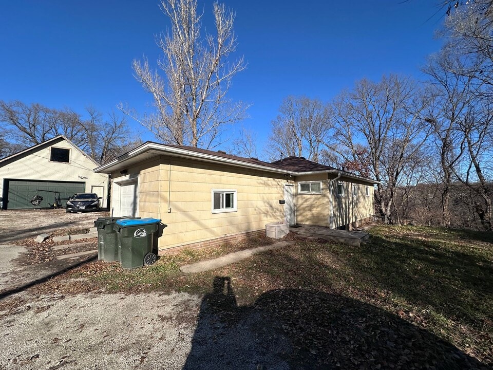 836 N 7th St in Fort Dodge, IA - Building Photo