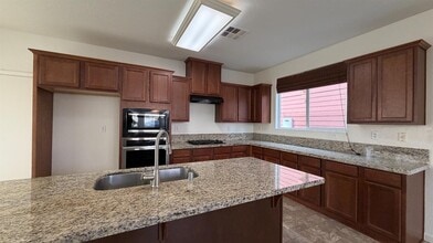 4355 W Artemisa Dr in Fresno, CA - Building Photo - Building Photo