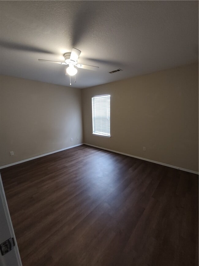 property at 9 W Rainsong St