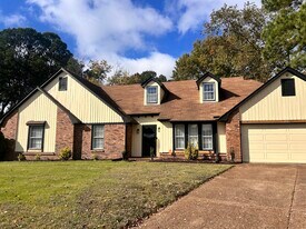 6842 Fox Gap Cv in Memphis, TN - Building Photo