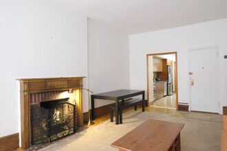 217 W 70th St in New York, NY - Building Photo - Building Photo