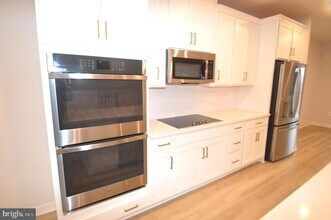 13651 Innovation Station Lp in Herndon, VA - Building Photo - Building Photo