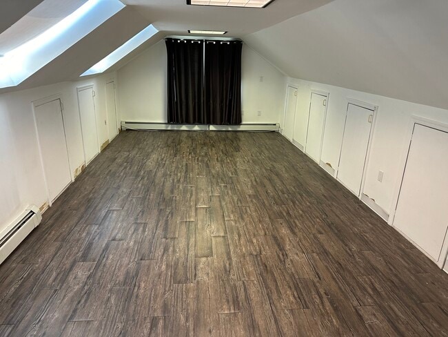 823 Anderson Ave, Unit 3
