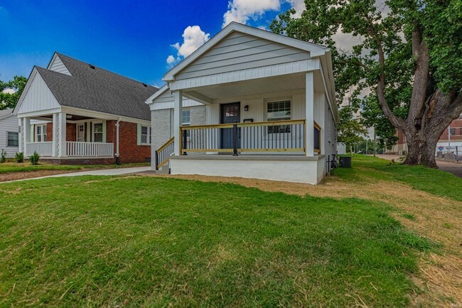 1624 E Olive St in Evansville, IN - Building Photo - Building Photo