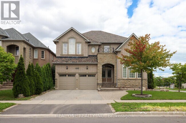 1330 Kestell Blvd. in Oakville, ON - Building Photo - Building Photo