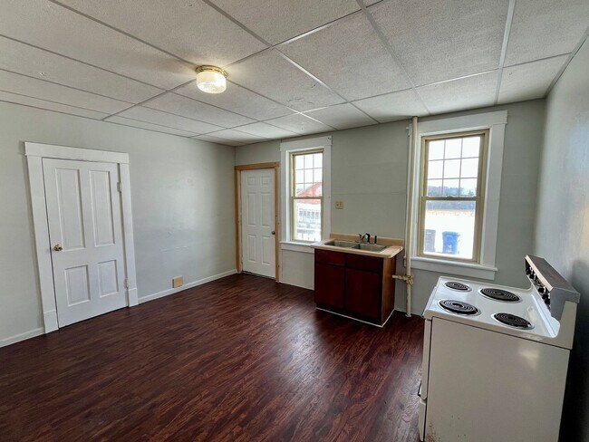 W8076 Joe Snow Rd in Merrill, WI - Building Photo - Building Photo