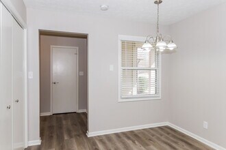 5418 Petersburg Pkwy in Indianapolis, IN - Building Photo - Building Photo