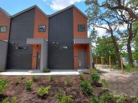 5924 S Congress Ave in Austin, TX - Building Photo