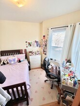 103 Calumet St, Unit 2 in Boston, MA - Foto de edificio - Building Photo