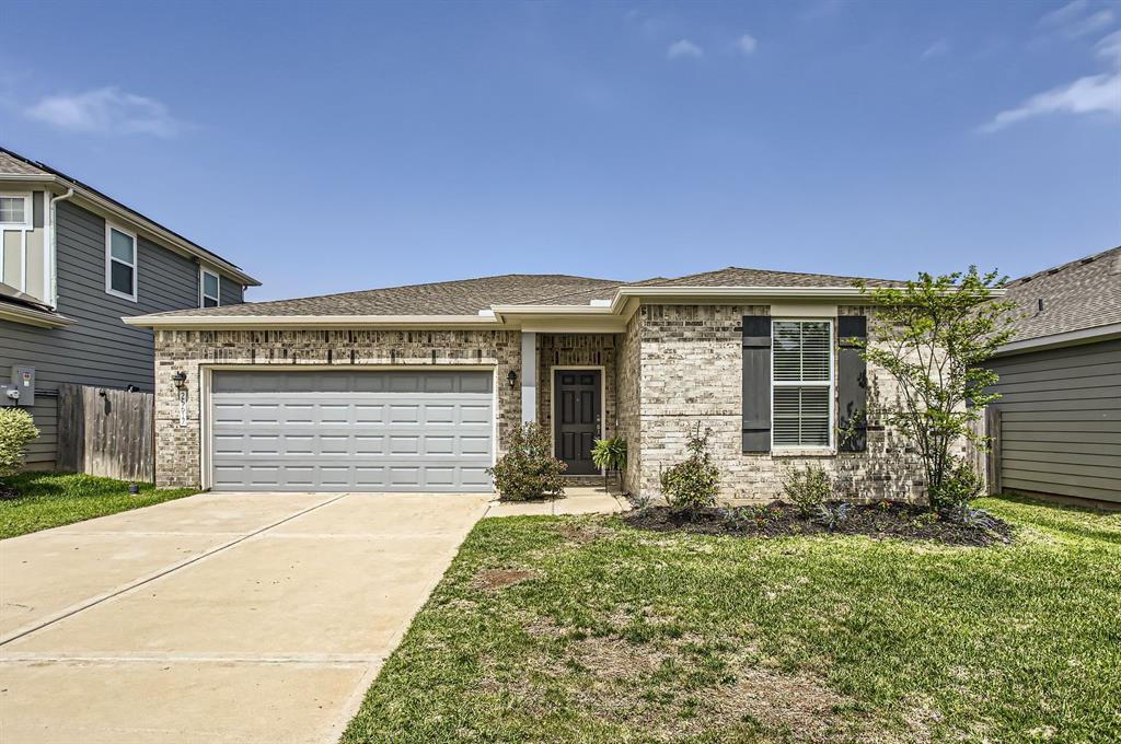 25617 Microstar Wy in Montgomery, TX - Building Photo
