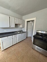 11833 S Perry Ave in Chicago, IL - Building Photo - Building Photo