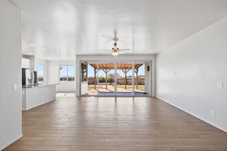 6736 Vaquero Cir in Hereford, AZ - Building Photo - Building Photo