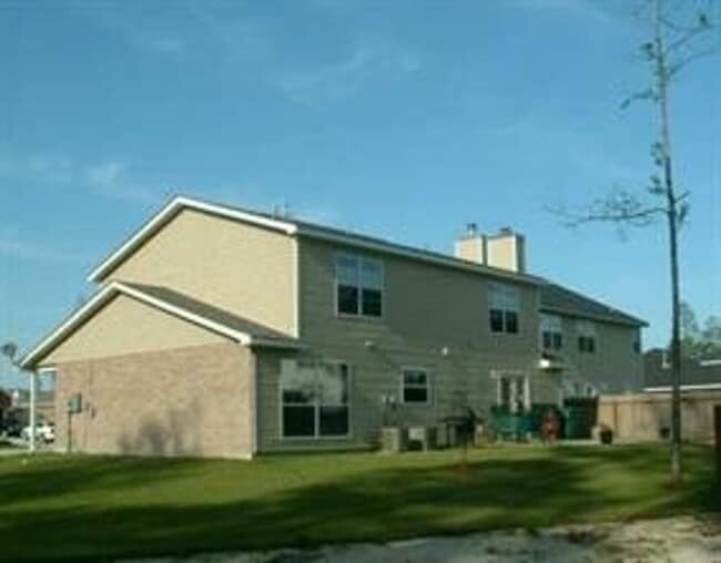 1005 William Dr in Slidell, LA - Building Photo - Building Photo