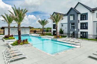 Azali Heights in Corpus Christi, TX - Building Photo - Building Photo