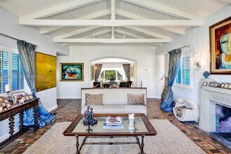 940 Hollywood Blvd in Hollywood, FL - Building Photo - Building Photo