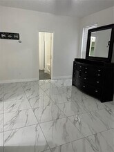 7504 Marsland Ln in Arlington, TX - Building Photo - Building Photo