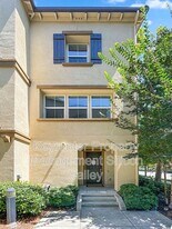 638 Cedarville Ln in San Jose, CA - Building Photo