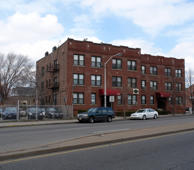 1531-1533 John F Kennedy Blvd in Jersey City, NJ - Building Photo