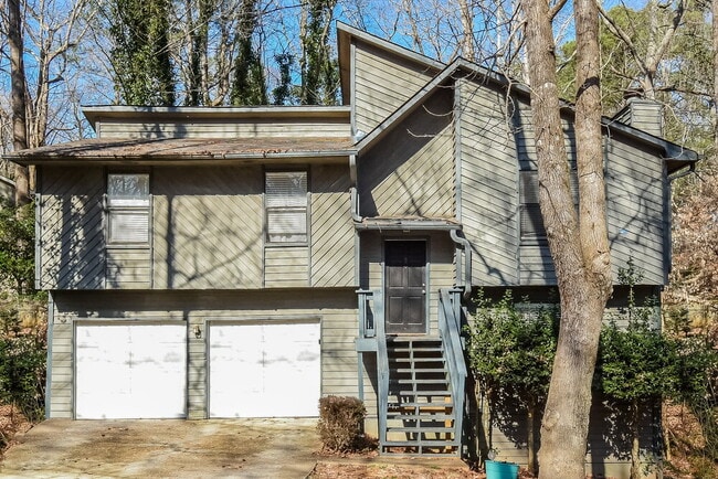 property at 1174 Ridgeside Dr NW