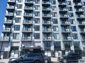 7065 Queens Blvd, Unit 5C in Woodside, NY - Building Photo