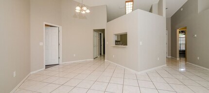 1307 Sweet Gum Dr in Brandon, FL - Building Photo - Building Photo