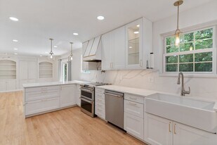 119 Oriole Ln in La Plata, MD - Building Photo
