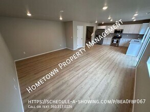 2016 18th Ave SW in Olympia, WA - Building Photo - Building Photo