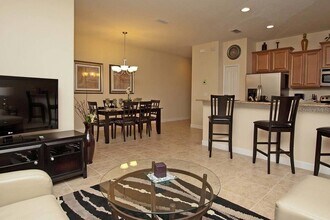 3053 Beach Palm Ave in Kissimmee, FL - Building Photo - Building Photo