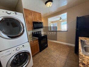 965-967 Eden Ct in Reno, NV - Building Photo - Building Photo