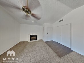 6842 W State Ave in Glendale, AZ - Building Photo - Building Photo