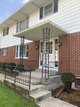 614 Kensington Pl in Aurora, IL - Building Photo - Building Photo