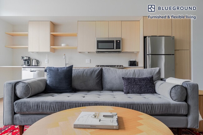 8709 161st Avenue Northeast in Redmond, WA - Building Photo - Building Photo