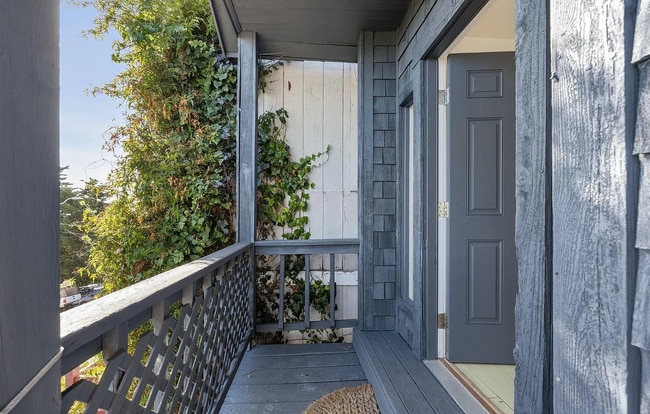 property at 9 Powhattan Ave