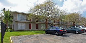 Jefferson Park Condominums Apartments