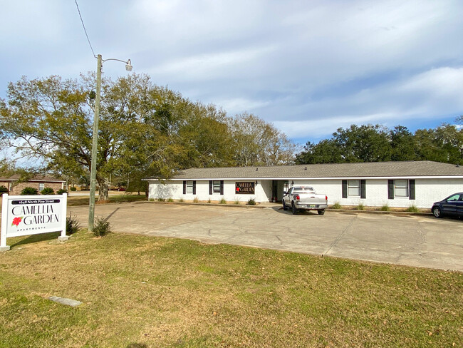 Camellia Garden in Foley, AL - Building Photo - Building Photo