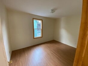 923 Churchill Ave in Utica, NY - Building Photo - Building Photo